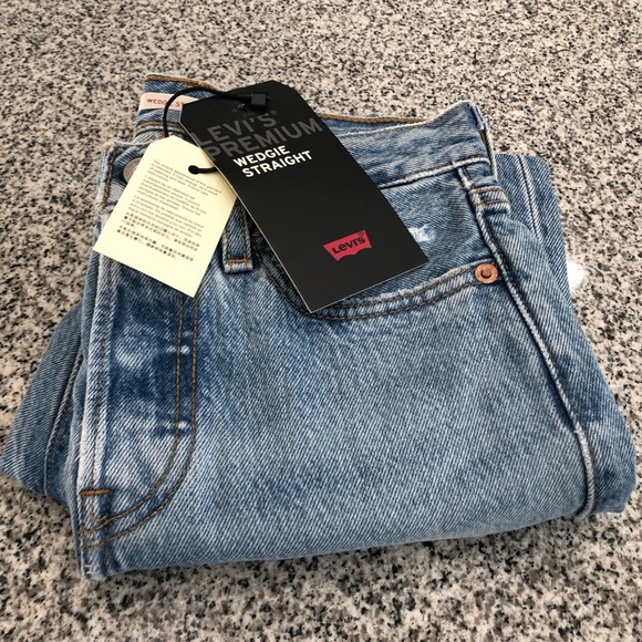 Levi’s Wedgie Straight High Waisted Jeans Cropped - Picture 5 of 8